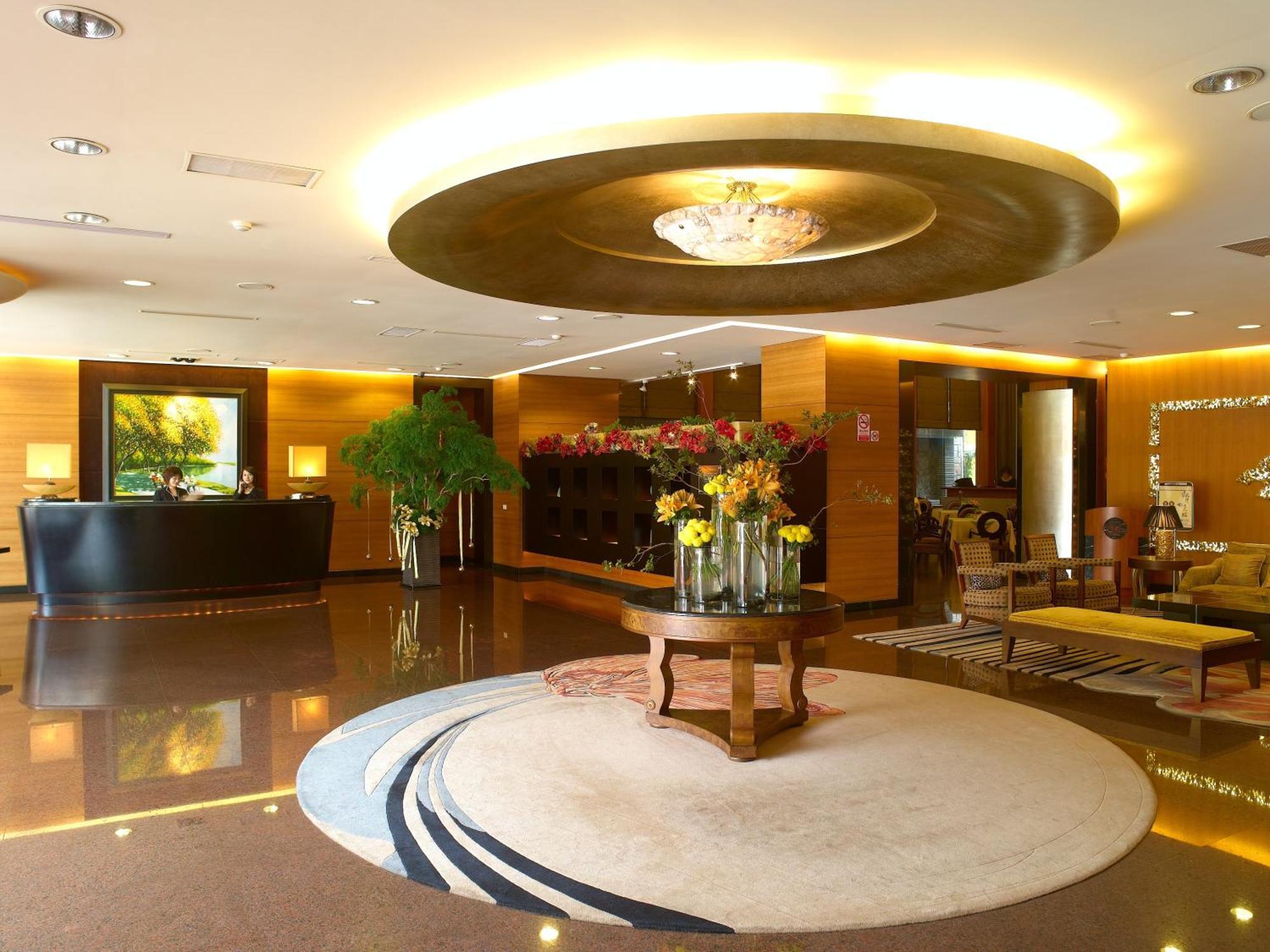 King'S Town Hotel Kaohsiung Buitenkant foto