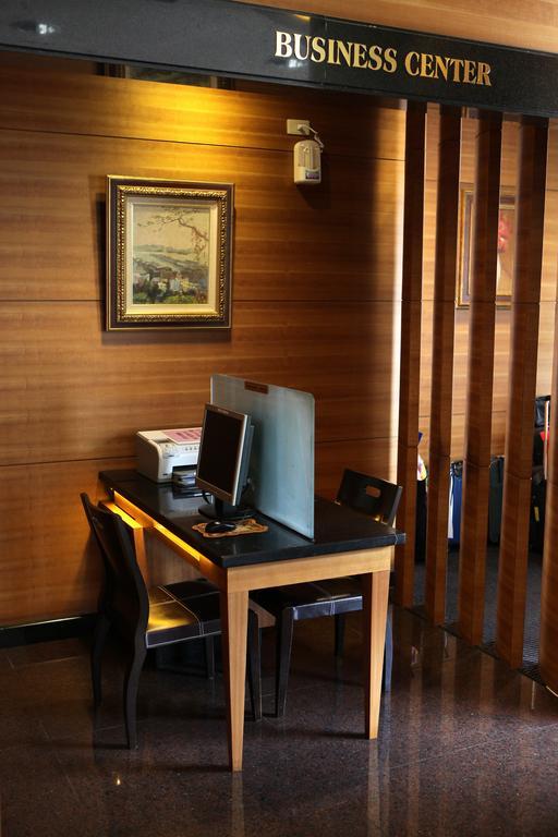 King'S Town Hotel Kaohsiung Buitenkant foto