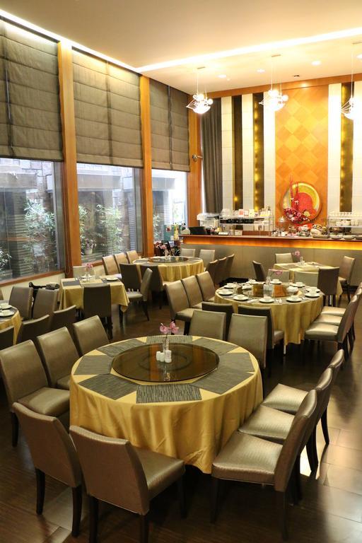 King'S Town Hotel Kaohsiung Buitenkant foto
