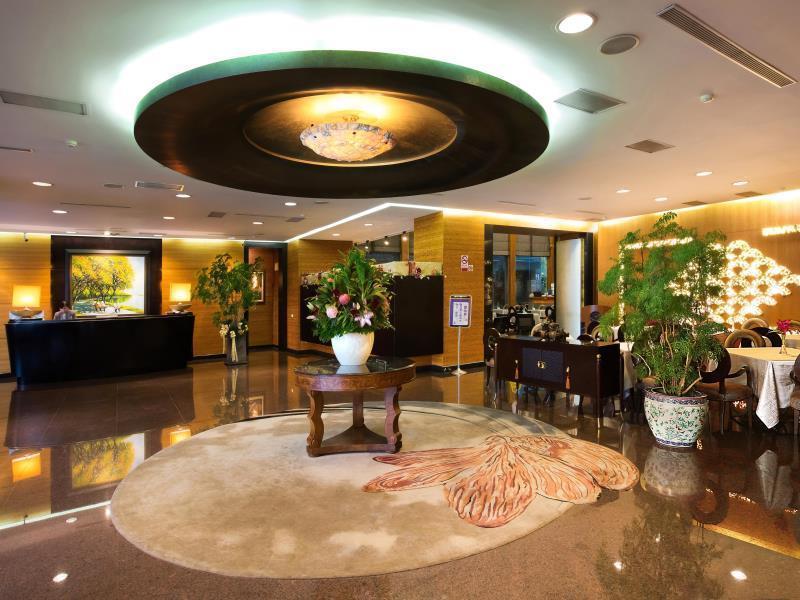 King'S Town Hotel Kaohsiung Buitenkant foto