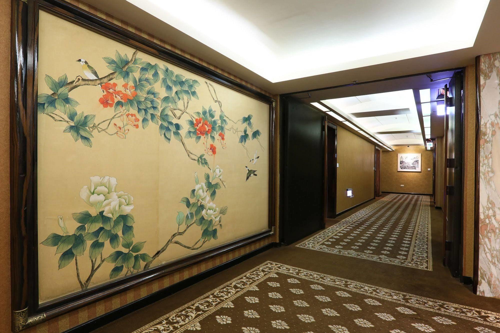 King'S Town Hotel Kaohsiung Buitenkant foto
